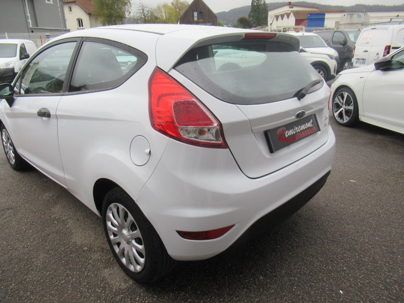 Photo 7 de l'offre de FORD FIESTA AFFAIRES 1.5 TDCI 75CH TREND 3P à 5995€ chez Remiremont automobiles