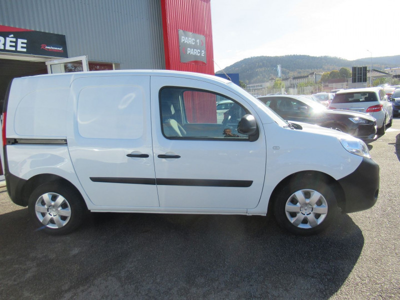 Photo 11 de l'offre de RENAULT KANGOO II EXPRESS 1.5 BLUE DCI 80CH GRAND CONFORT 5CV à 9495€ chez Remiremont automobiles