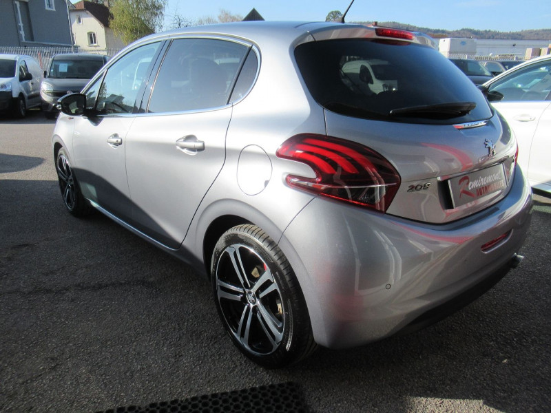 Photo 2 de l'offre de PEUGEOT 208 1.5 BLUEHDI 100CH E6.C GT LINE S&S BVM5 5P à 11995€ chez Remiremont automobiles