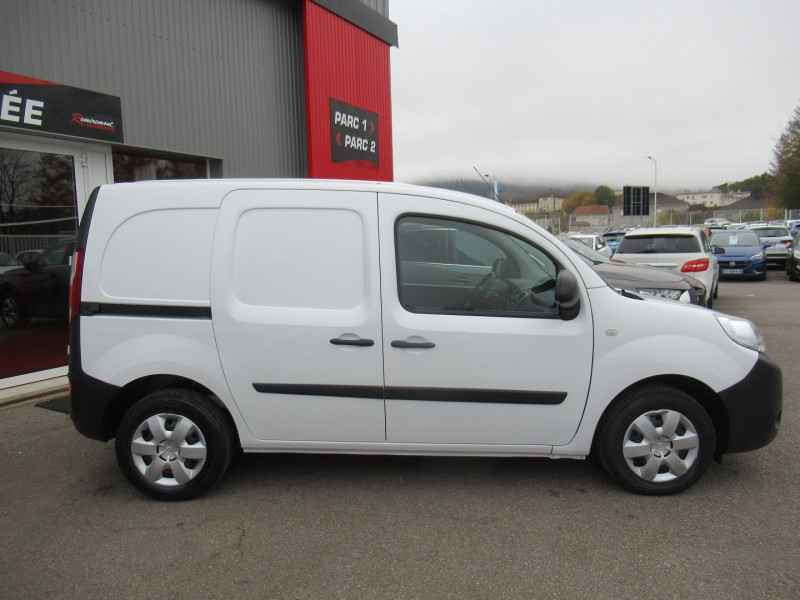 Photo 12 de l'offre de RENAULT KANGOO II EXPRESS 1.5 BLUE DCI 80CH GRAND CONFORT 5CV à 11495€ chez Remiremont automobiles