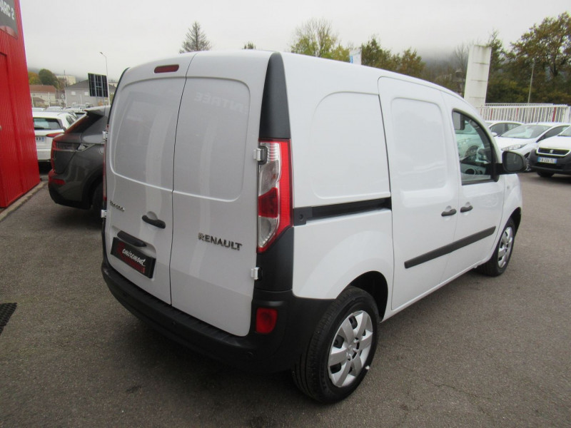 Photo 16 de l'offre de RENAULT KANGOO II EXPRESS 1.5 BLUE DCI 80CH GRAND CONFORT 5CV à 11495€ chez Remiremont automobiles