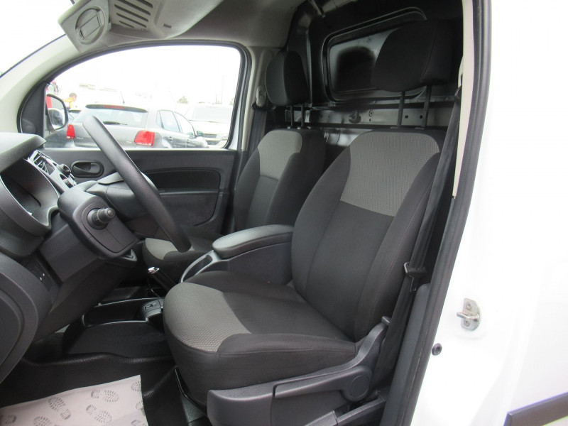 Photo 3 de l'offre de RENAULT KANGOO II EXPRESS 1.5 BLUE DCI 80CH GRAND CONFORT 5CV à 11495€ chez Remiremont automobiles