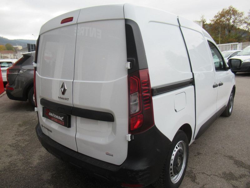 Photo 8 de l'offre de RENAULT EXPRESS VAN 1.5 BLUE DCI 75CH CONFORT à 11995€ chez Remiremont automobiles