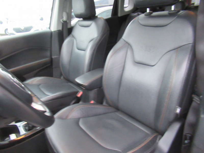 Photo 3 de l'offre de JEEP COMPASS 1.6 MULTIJET II 120CH LIMITED 4X2 117G à 16995€ chez Remiremont automobiles