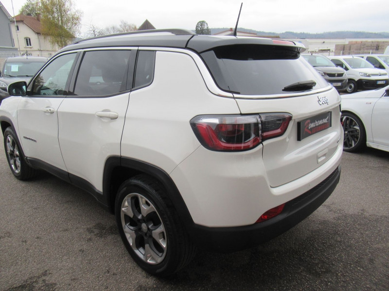 Photo 9 de l'offre de JEEP COMPASS 1.6 MULTIJET II 120CH LIMITED 4X2 117G à 16995€ chez Remiremont automobiles