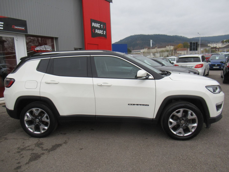 Photo 6 de l'offre de JEEP COMPASS 1.6 MULTIJET II 120CH LIMITED 4X2 117G à 16995€ chez Remiremont automobiles