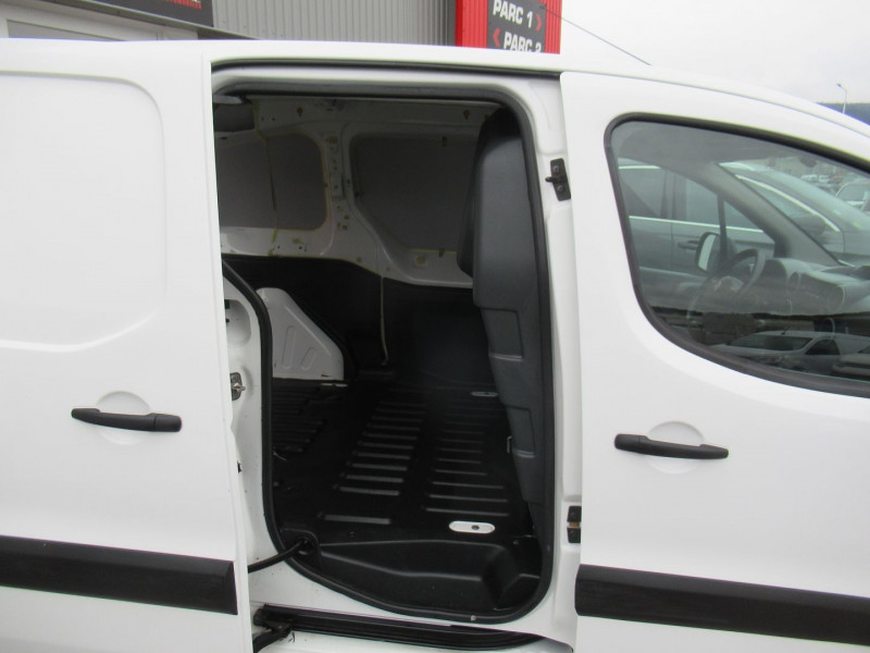 Photo 4 de l'offre de CITROEN BERLINGO VAN M 1000KG BLUEHDI 100 S&S CLUB BVM5 à 11995€ chez Remiremont automobiles