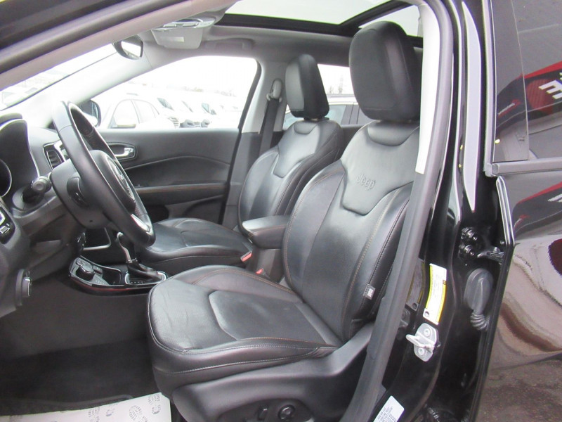 Photo 3 de l'offre de JEEP COMPASS 2.0 MULTIJET II 140CH LIMITED 4X4 BVA9 à 16995€ chez Remiremont automobiles