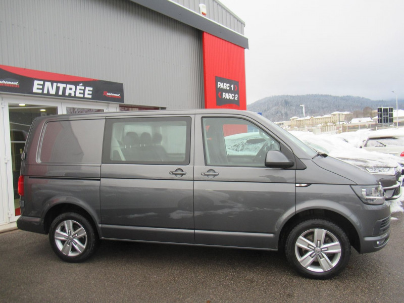 Photo 14 de l'offre de VOLKSWAGEN TRANSPORTER FG 3.0T L1H1 2.0 TDI 150CH PROCAB CONFORT 4MOTION DSG7 à 36995€ chez Remiremont automobiles