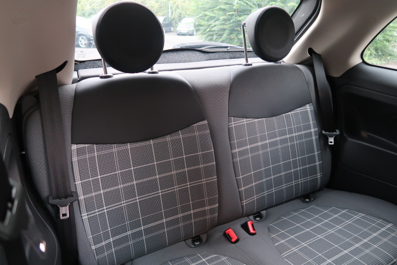 Photo 8 de l'offre de FIAT 500 1.2 8V 69CH LOUNGE à 8890€ chez PCA