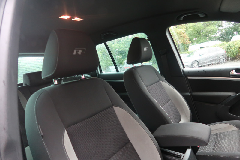 Photo 7 de l'offre de VOLKSWAGEN TIGUAN 2.0 TDI 140CH BLUEMOTION TECHNOLOGY FAP SPORTLINE à 14890€ chez PCA