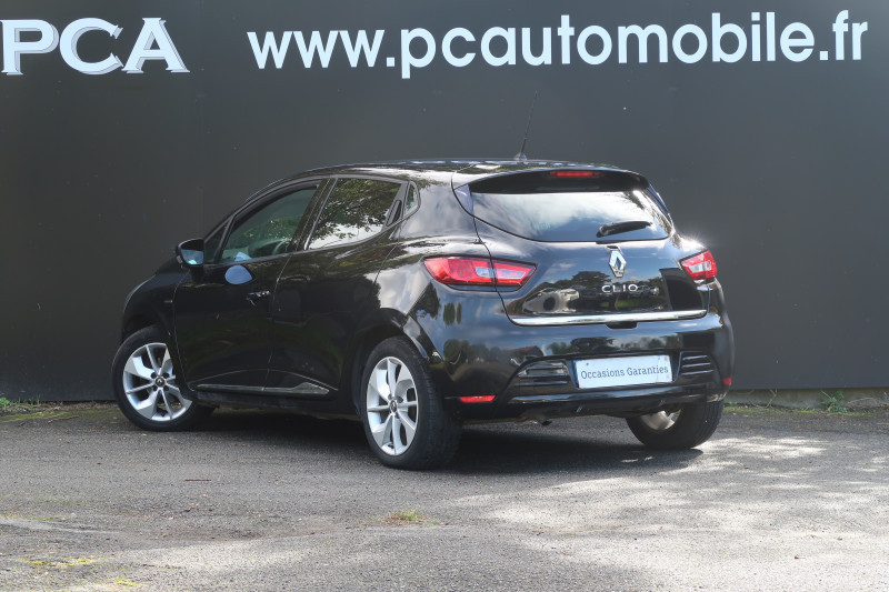 Photo 5 de l'offre de RENAULT CLIO IV 1.2 16V 75CH LIMITED 5P à 9490€ chez PCA