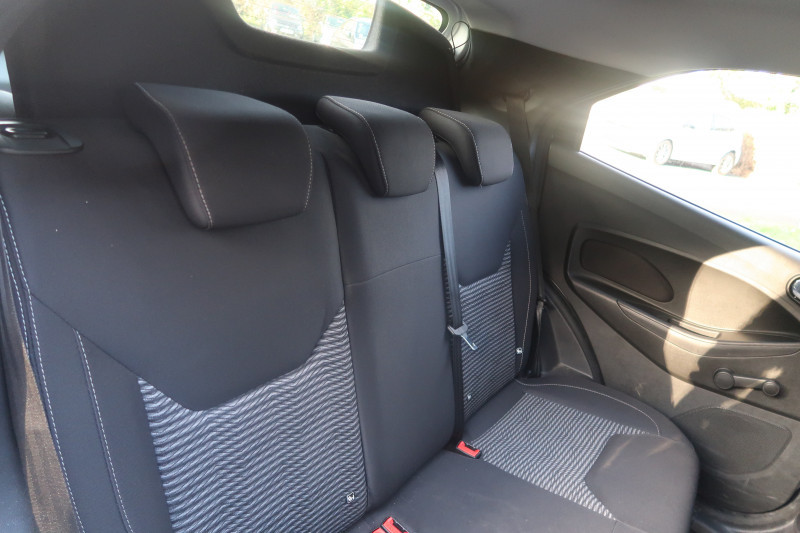 Photo 7 de l'offre de FORD KA+ 1.2 TI-VCT 85CH S&S WHITE EDITION à 9890€ chez PCA
