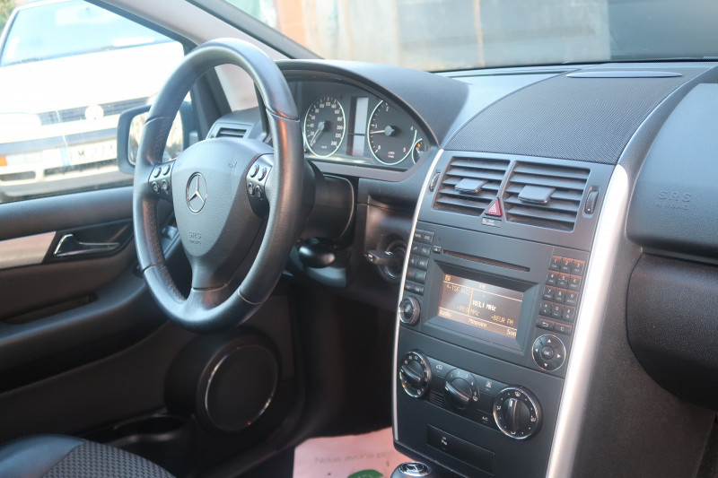 Photo 7 de l'offre de MERCEDES-BENZ CLASSE A COUPE 180 CDI AVANTGARDE CVT à 9890€ chez PCA