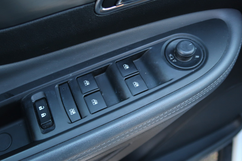 Photo 10 de l'offre de OPEL MOKKA 1.4 TURBO 140CH COSMO START&STOP 4X2 à 9490€ chez PCA