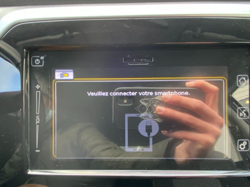 Photo 15 de l'offre de SUZUKI VITARA IV 1.6 VVT 120 4WD PRIVILEGE ALLGRIP GPS Camera Attel. à 16990€ chez Mérignac auto
