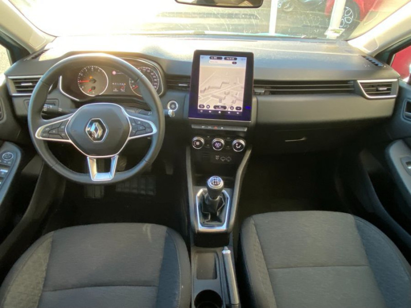 Photo 6 de l'offre de RENAULT CLIO V TCe 100 ZEN Suréquipée GPS 9.3" Camera à 14750€ chez Mérignac auto