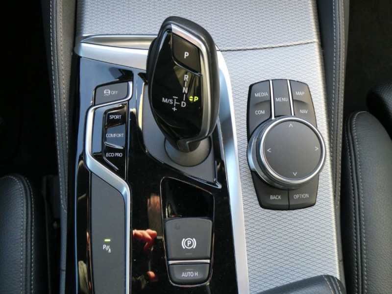 Photo 28 de l'offre de BMW SERIE 5 TOURING 530d 265 BVA XDRIVE M SPORT Display Key à 39900€ chez Mérignac auto