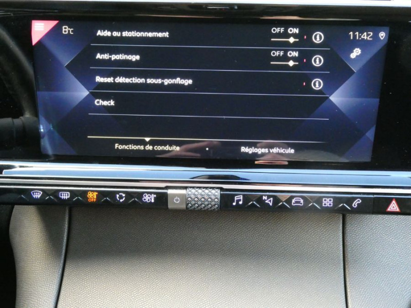 Photo 19 de l'offre de DS DS7 CROSSBACK 2.0 BlueHDi 180 EAT8 BUSINESS GPS Camera à 32450€ chez Mérignac auto