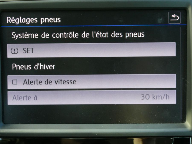 Photo 27 de l'offre de VOLKSWAGEN TIGUAN 2.0 TDI 150 DSG7 4Motion COMFORTLINE GPS Cam. Attel. à 27990€ chez Mérignac auto