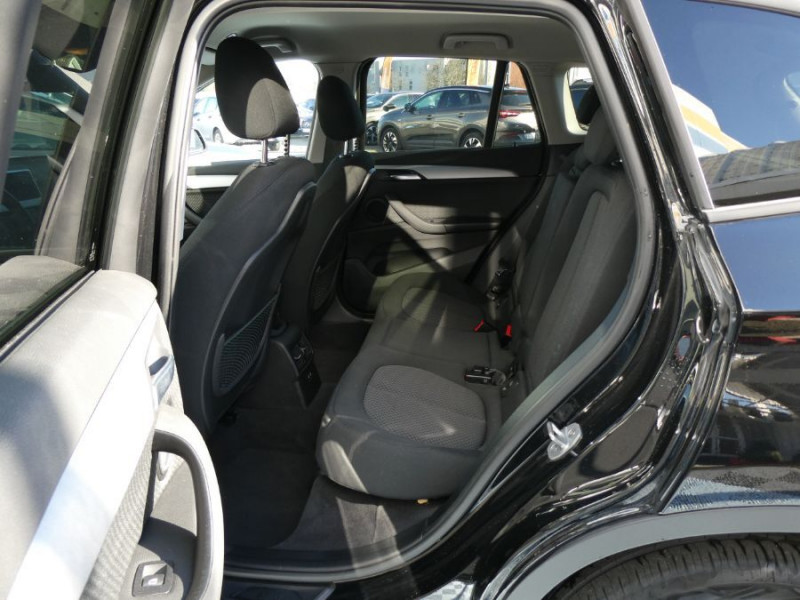 Photo 9 de l'offre de BMW X1 (F48) (2) New SDRIVE 18DA 150 BVA8 EXECUTIVE GPS Hayon Elect. Radars à 31490€ chez Mérignac auto