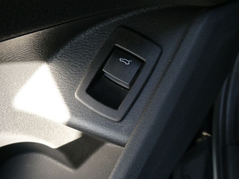 Photo 38 de l'offre de BMW X1 (F48) (2) New SDRIVE 18DA 150 BVA8 EXECUTIVE GPS Hayon Elect. Radars à 31490€ chez Mérignac auto