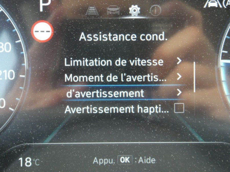 Photo 17 de l'offre de HYUNDAI TUCSON IV 1.6 CRDI 136 DCT-7 HYBRID 48V 2WD Apple CarPlay à 33690€ chez Mérignac auto
