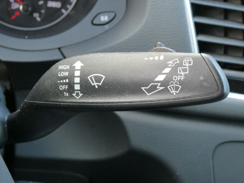 Photo 37 de l'offre de AUDI Q3 II 2.0 TDI 120 BV6 AMBIENTE GPS LED à 22750€ chez Mérignac auto