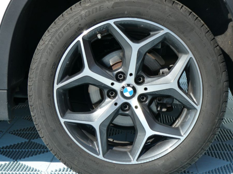 Photo 40 de l'offre de BMW X1 (F48) SDRIVE 18DA 150 BVA8 X LINE JA18 Hayon EL. Attel. à 25450€ chez Mérignac auto