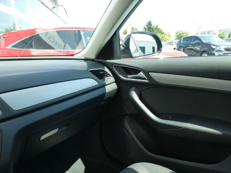 Photo 38 de l'offre de AUDI Q3 1.4 TFSI 150 BV6 GPS Bluetooth à 20490€ chez Mérignac auto