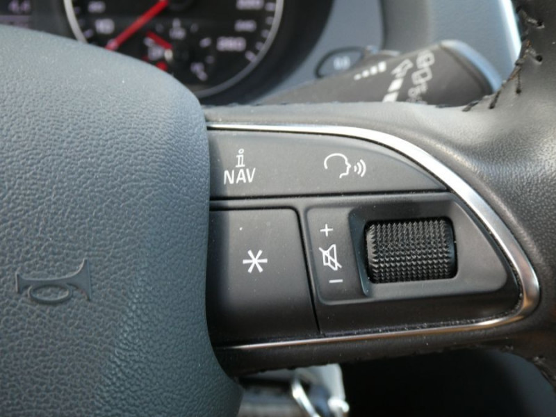 Photo 27 de l'offre de AUDI Q3 1.4 TFSI 150 BV6 GPS Bluetooth à 20490€ chez Mérignac auto