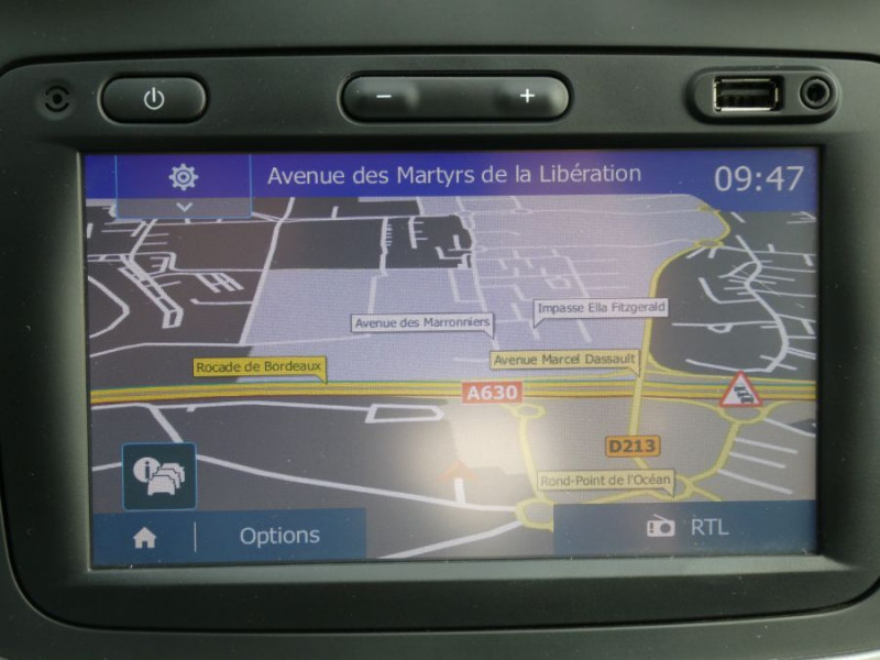 Photo 21 de l'offre de DACIA SANDERO 1.5 DCI 90 STEPWAY GPS 1ère Main à 9250€ chez Mérignac auto
