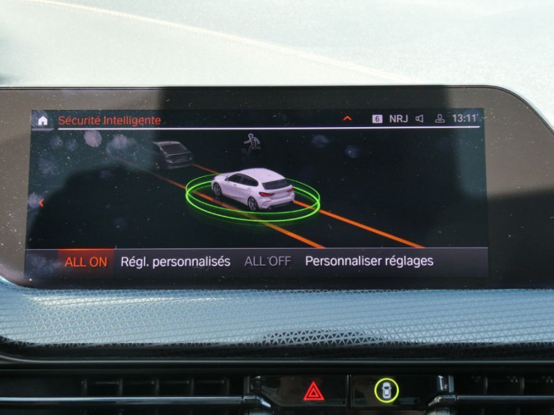 Photo 42 de l'offre de BMW SERIE 1 (F40) 118DA 150 BVA8 SPORT LINE Camera GPS à 30450€ chez Mérignac auto