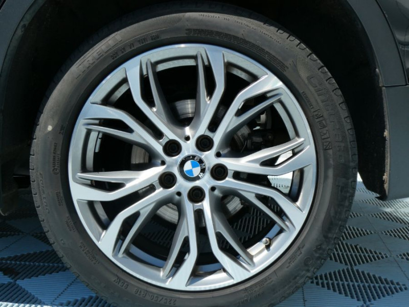 Photo 41 de l'offre de BMW X1 (F48) SDRIVE18DA 150 BVA8 SPORT LINE CUIR Cam. TOIT Ouvrant Attel. à 26750€ chez Mérignac auto