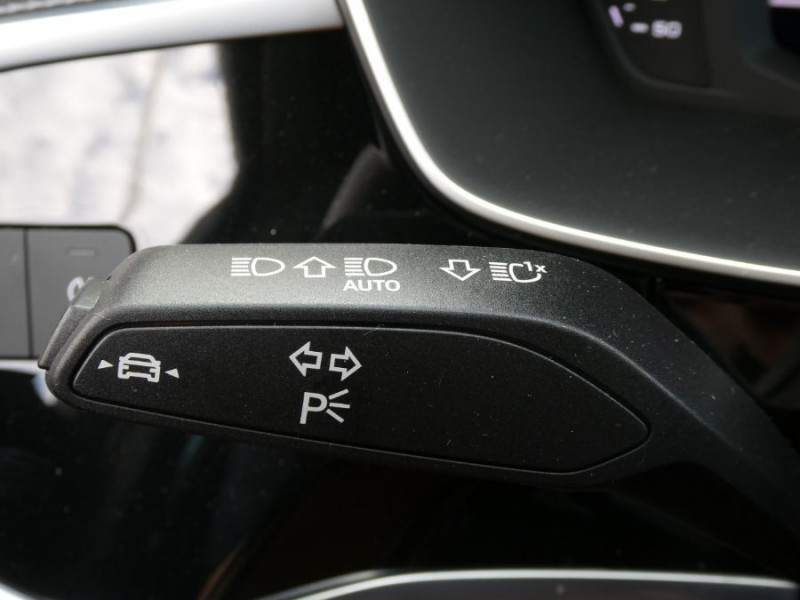 Photo 36 de l'offre de AUDI Q3 SPORTBACK 35 TDI 150 2WD S tronic 7 S LINE Int+Ext. Hayon EL. à 47950€ chez Mérignac auto