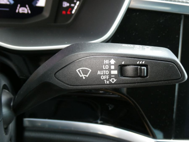 Photo 37 de l'offre de AUDI Q3 SPORTBACK 35 TDI 150 2WD S tronic 7 S LINE Int+Ext. Hayon EL. à 47950€ chez Mérignac auto