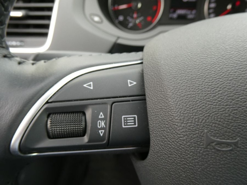 Photo 25 de l'offre de AUDI Q3 II 1.4 TFSI 150 S tronic GPS Xénon Hayon EL. Key Less à 28450€ chez Mérignac auto