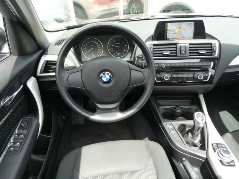 Photo 18 de l'offre de BMW SERIE 1 (F20) 118D BV6 150 TOIT Ouvrant GPS JA19p à 21490€ chez Mérignac auto