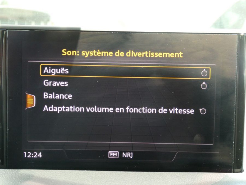 Photo 24 de l'offre de AUDI Q2 1.4 TFSI 150 S Tronic PACK Full LED à 26950€ chez Mérignac auto