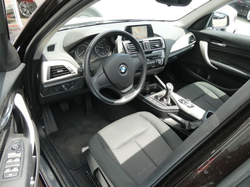 Photo 17 de l'offre de BMW SERIE 1 (F20) 118D BV6 150 TOIT Ouvrant GPS JA19p à 21490€ chez Mérignac auto