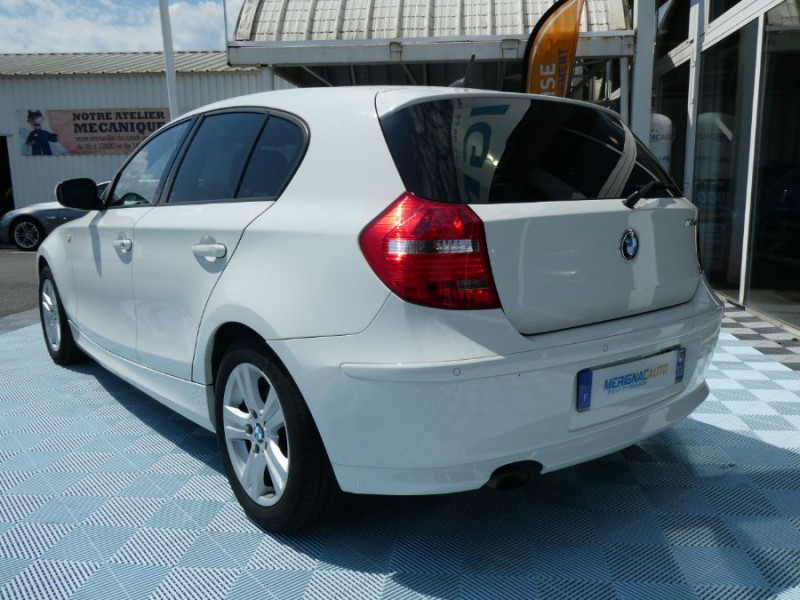 Photo 15 de l'offre de BMW SERIE 1 118D 143 BVM6 EDITION EXECUTIVE GPS Bluetooth Attel. à 10900€ chez Mérignac auto