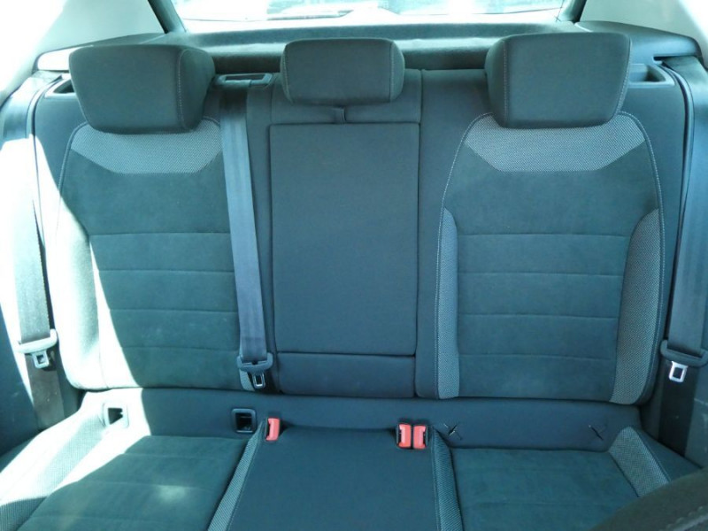 Photo 20 de l'offre de SEAT ATECA 1.6 TDI 115 DSG7 URBAN à 24500€ chez Mérignac auto