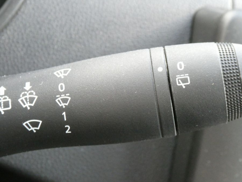 Photo 26 de l'offre de DACIA DUSTER TCe 90 BVM6 4X2 CONFORT PACK CLIM Bluetooth à 17690€ chez Mérignac auto