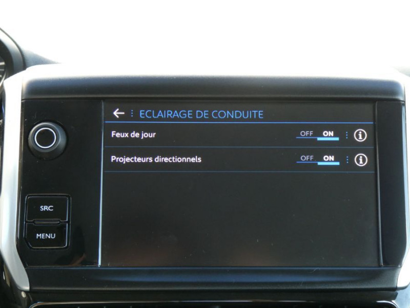 Photo 29 de l'offre de PEUGEOT 2008 II 1.2 PureTech 110 EAT6 ALLURE GPS 1ère Main à 17490€ chez Mérignac auto