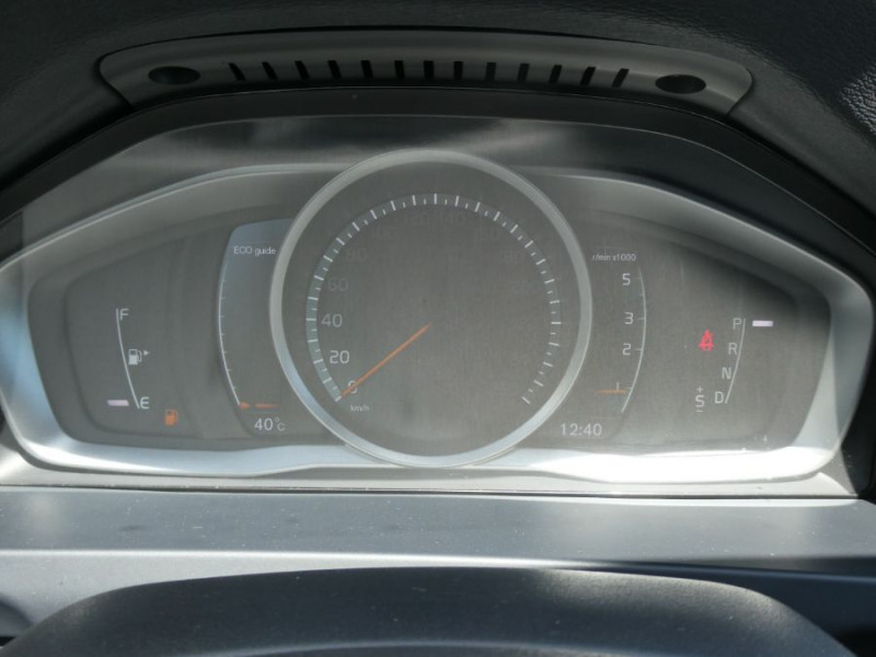 Photo 36 de l'offre de VOLVO V60 D4 190 BVA8 MOMENTUM CUIR GPS à 22990€ chez Mérignac auto