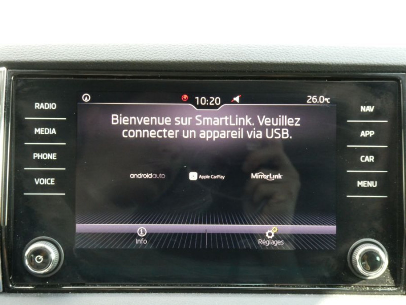 Photo 37 de l'offre de SKODA KAROQ 1.6 TDI 115 DSG DRIVE Cockpit Camera 1ère Main à 28490€ chez Mérignac auto