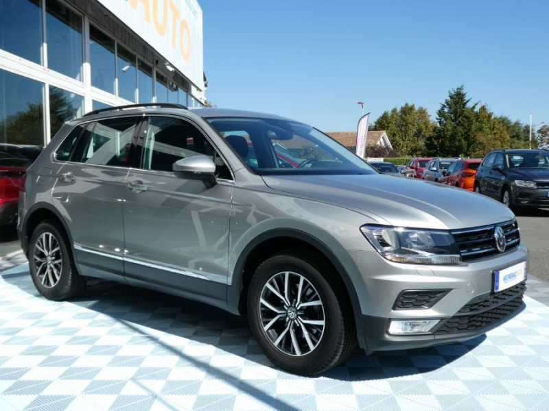 Photo 2 de l'offre de VOLKSWAGEN TIGUAN II 1.4 TSI 150 DSG6 COMFORTLINE Régul ACC Radars 1ère Main à 25480€ chez Mérignac auto