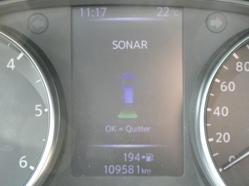 Photo 27 de l'offre de NISSAN QASHQAI 1.5 DCI 110 BV6 ACENTA Bluetooth Radars à 14250€ chez Mérignac auto