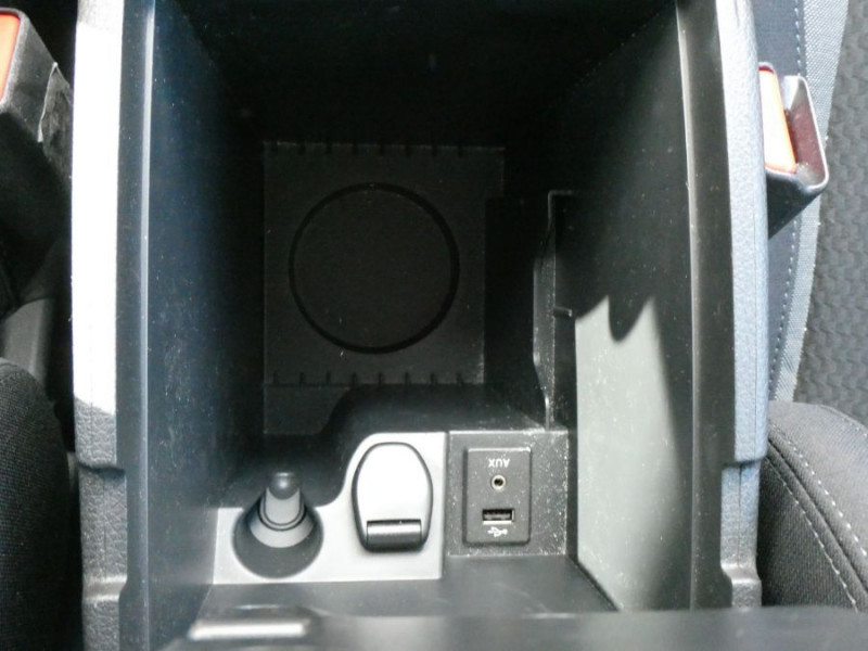 Photo 36 de l'offre de NISSAN QASHQAI 1.5 DCI 110 BV6 ACENTA Bluetooth Radars à 14250€ chez Mérignac auto