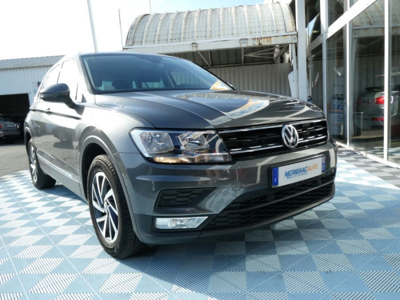 Photo 7 de l'offre de VOLKSWAGEN TIGUAN II 1.4 TSI 150 BVM6 SOUND GPS Cockpit ACC Radars à 23250€ chez Mérignac auto
